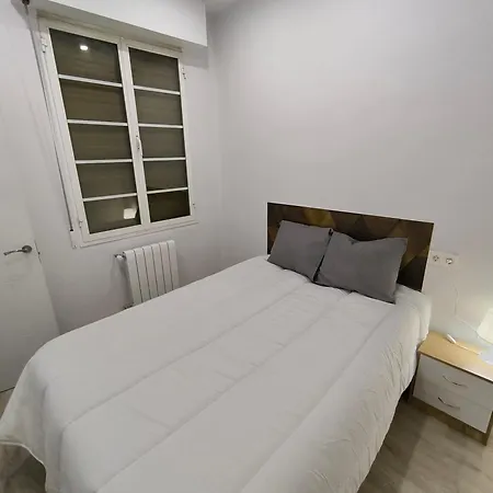 Desde El Mismo Centro. Apartament Oviedo